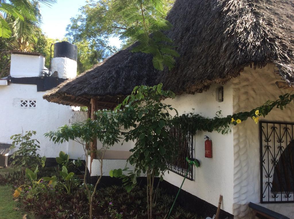 Diani Banda Cottages شاطئ دياني المظهر الخارجي الصورة