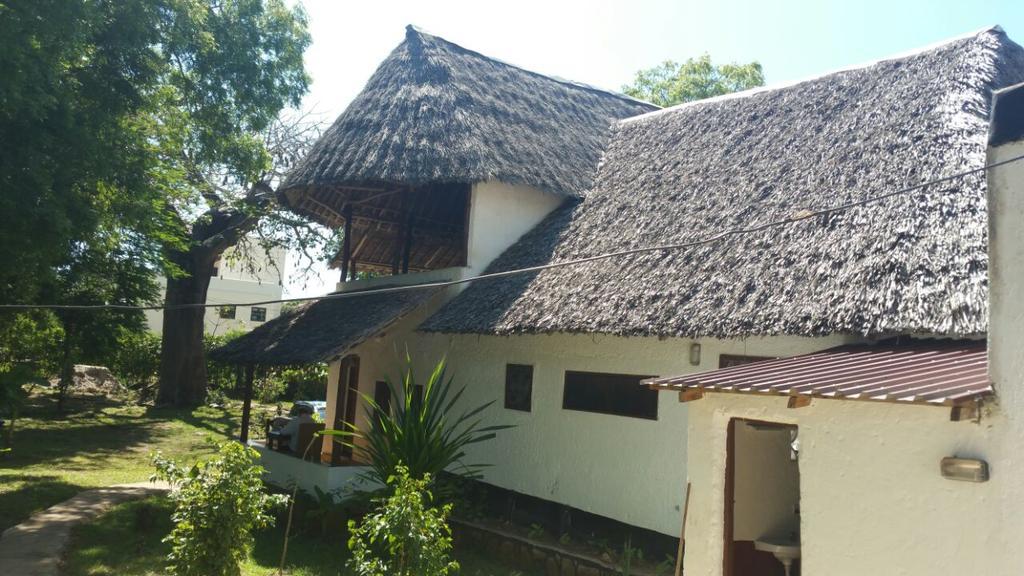 Diani Banda Cottages شاطئ دياني المظهر الخارجي الصورة